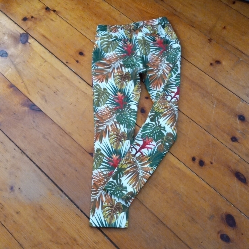 Fashion Nova pants, sz XS, tropical straight leg. Cotton. - Picture 4 of 5